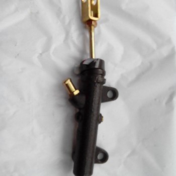 离合器总泵，压路机配件，洛建机械、国机洛建、洛阳牌