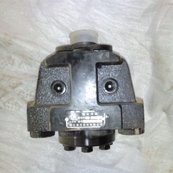 转向器，压路机配件，洛建机械、国机洛建、洛阳牌、工程机械配件